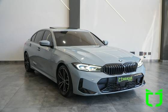 BMW 320i 2.0 16V TURBO FLEX M SPORT AUTOMÁTICO BMW 320i 2.0 16V TURBO FLEX M SPORT AUTOMÁTICO